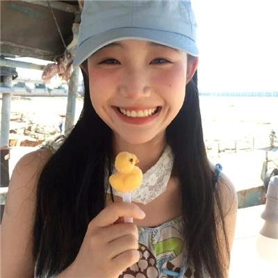 桃花含露又春风